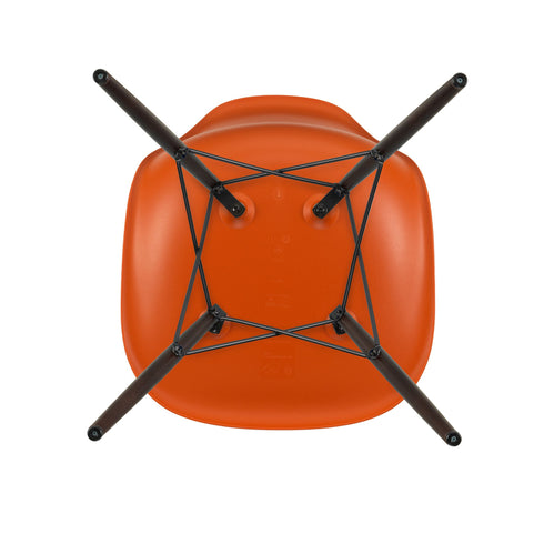 Cadeira Eames em Plástico DSW / Base dark maple